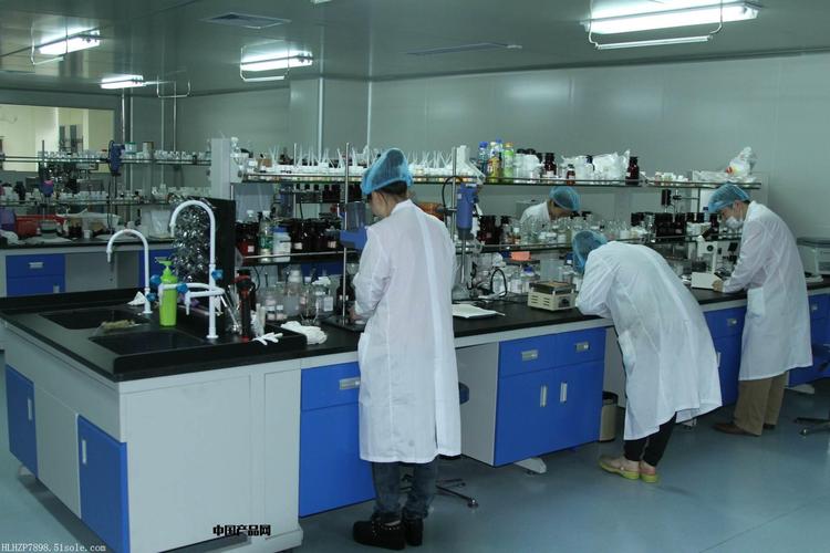 呵里(上海)生物技术是一家从事化妆品oem/odm研发及生产基地